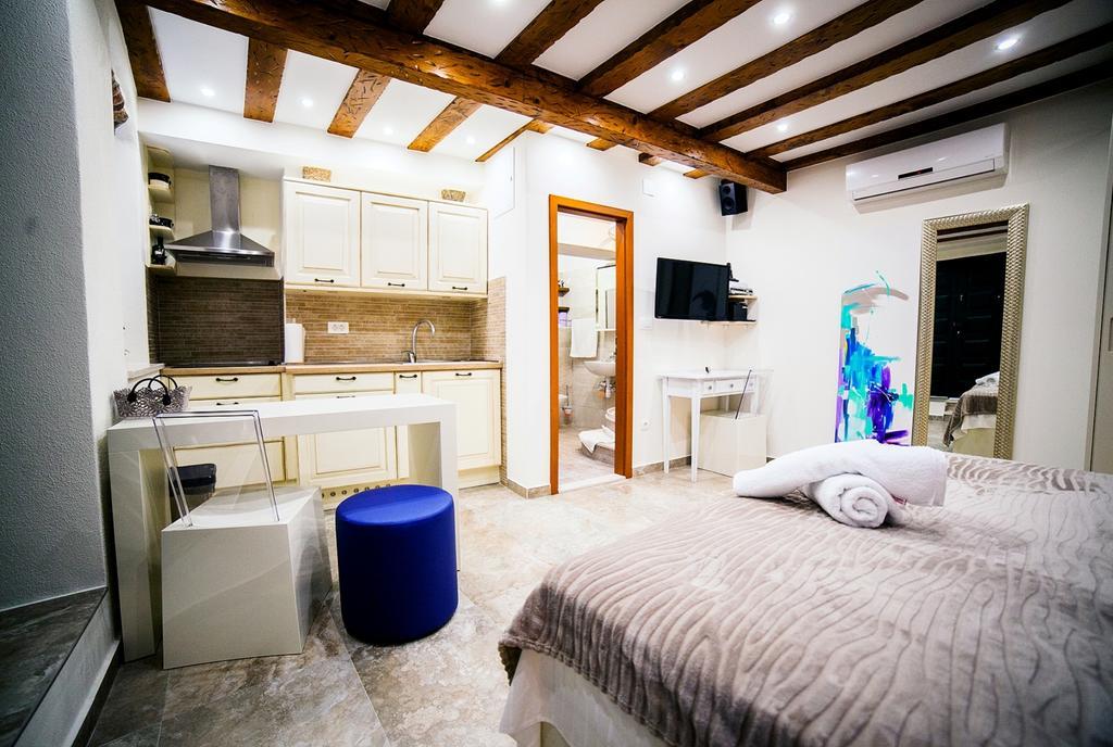 Apartment Genius Loci Σπλιτ Εξωτερικό φωτογραφία