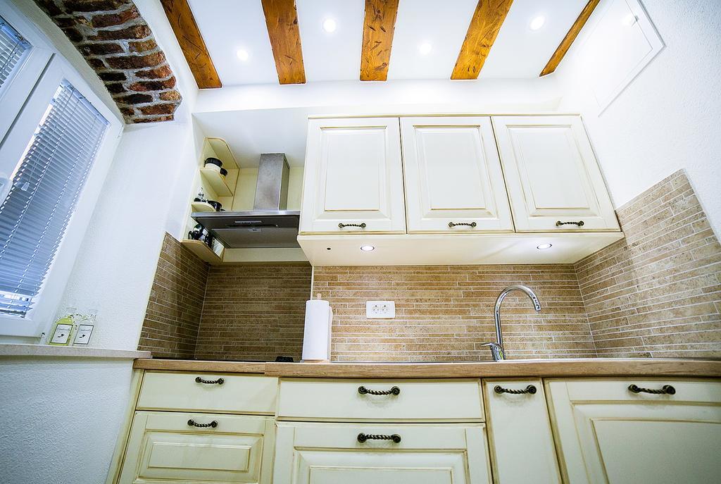 Apartment Genius Loci Σπλιτ Εξωτερικό φωτογραφία